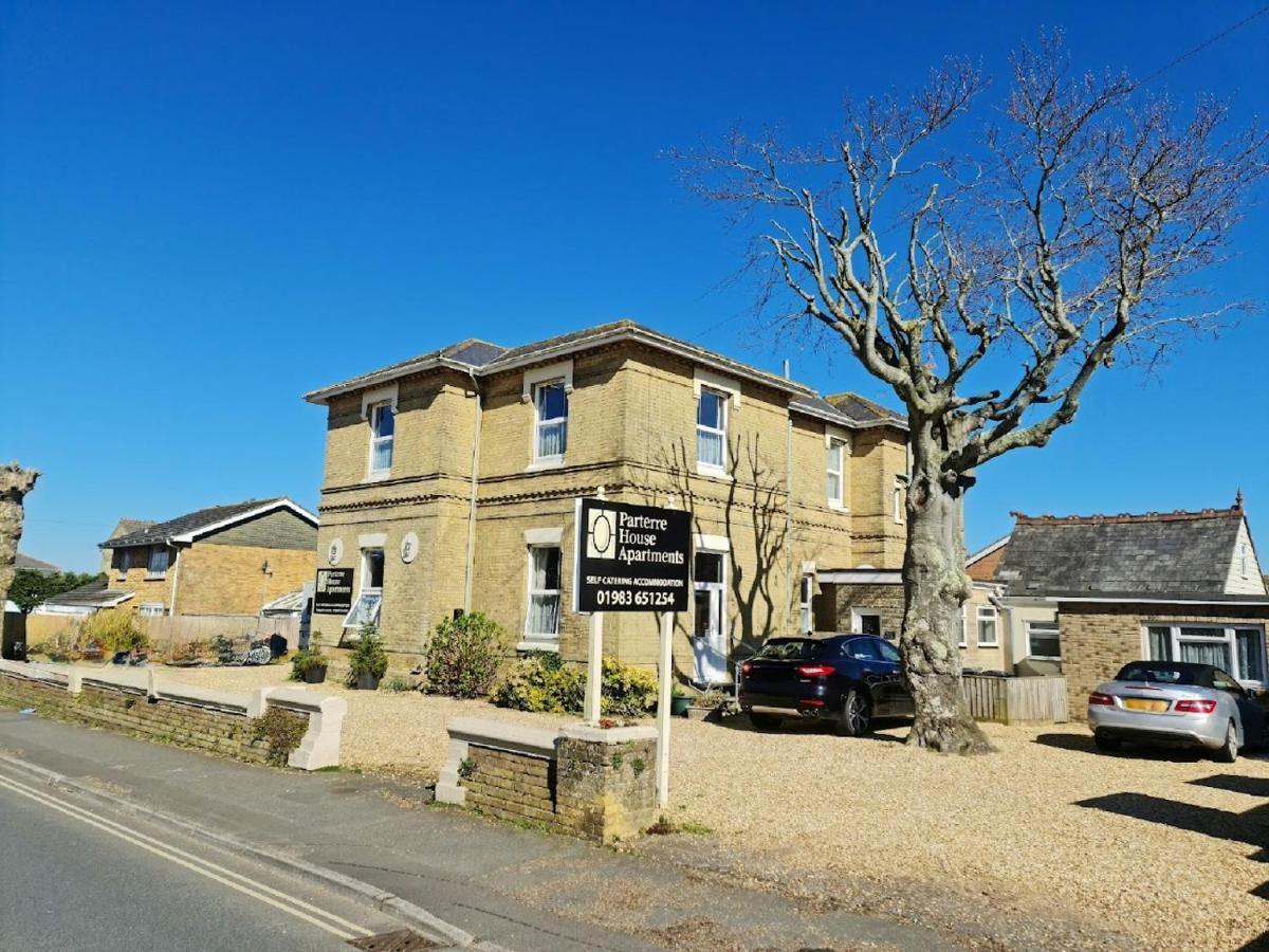 Parterre Holiday Apartments Sandown Bagian luar foto