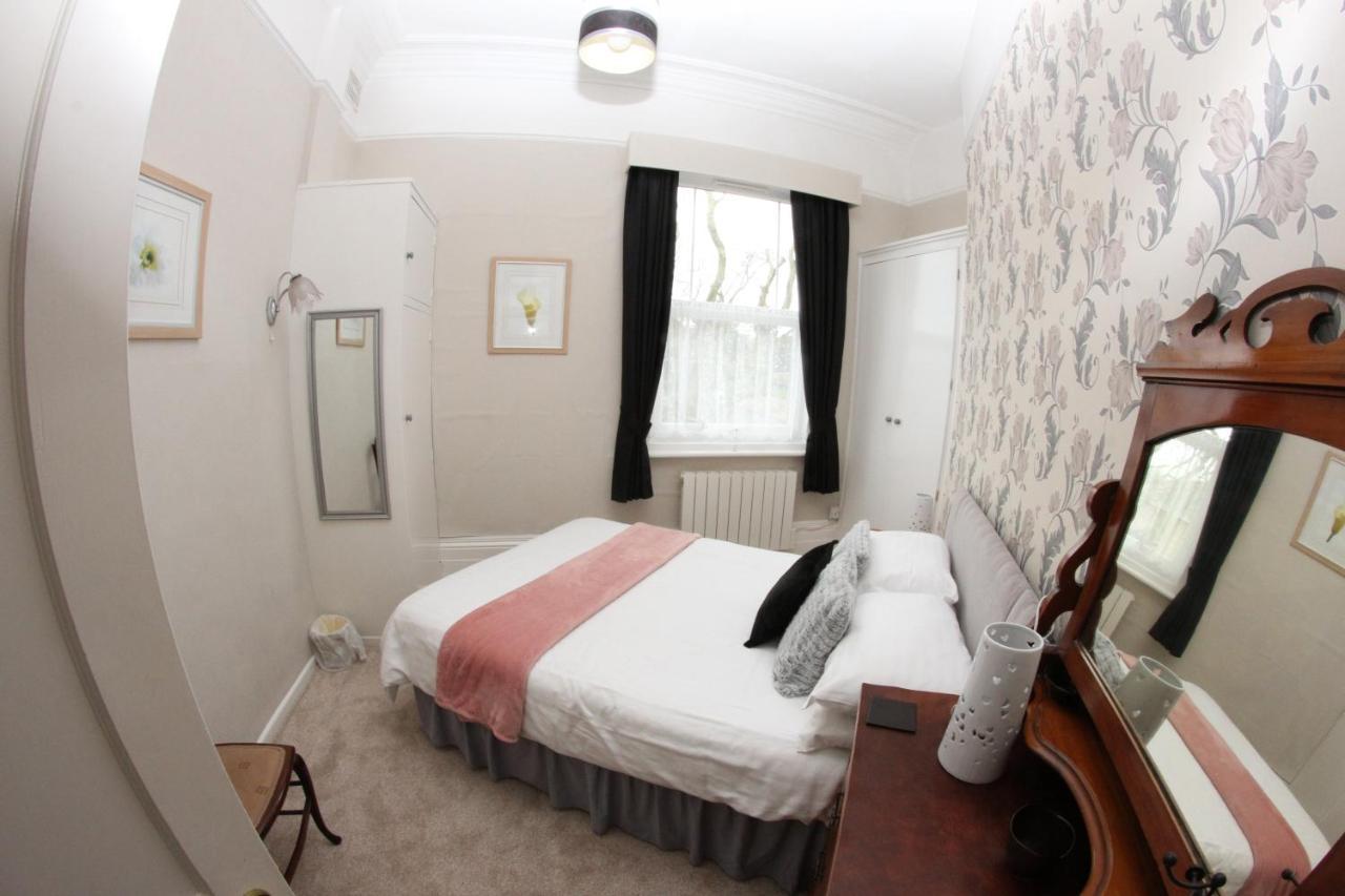 Parterre Holiday Apartments Sandown Bagian luar foto