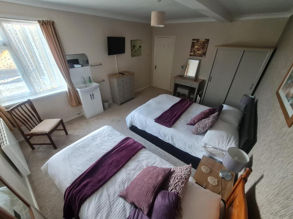 Parterre Holiday Apartments Sandown Bagian luar foto