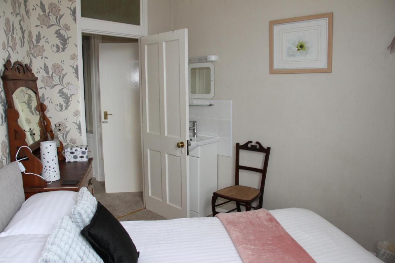 Parterre Holiday Apartments Sandown Bagian luar foto